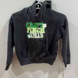Kids “Can’t Pinch This” green and gray shamrock hoodie size small NWT